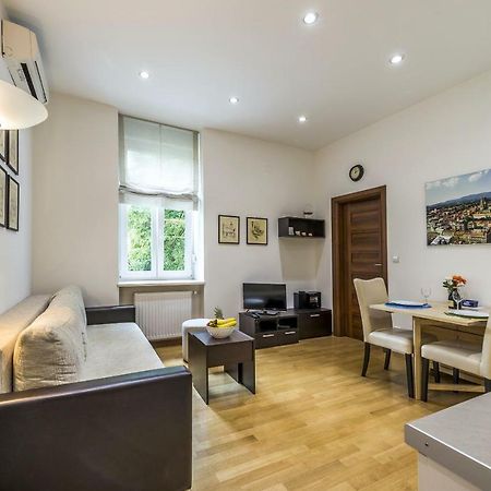 Apartment Bartol Zagreb Bagian luar foto
