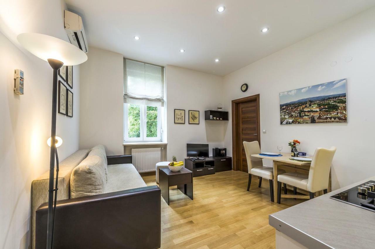 Apartment Bartol Zagreb Bagian luar foto